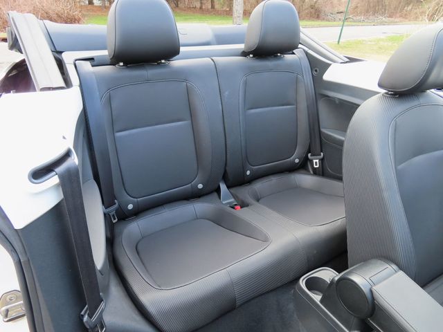 2014 Volkswagen Beetle Convertible 2dr Automatic 2.5L PZEV *Ltd Avail* - 22971281 - 25