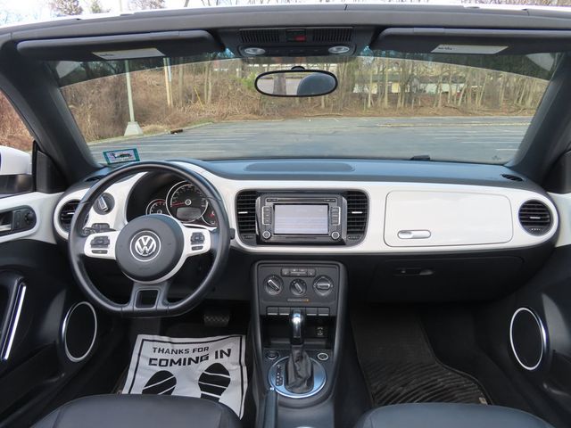 2014 Volkswagen Beetle Convertible 2dr Automatic 2.5L PZEV *Ltd Avail* - 22971281 - 26
