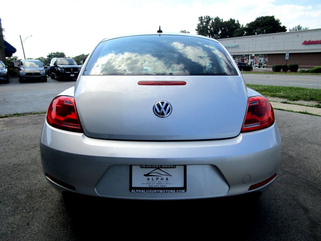 2014 Volkswagen Beetle Coupe  - 23051023 - 6