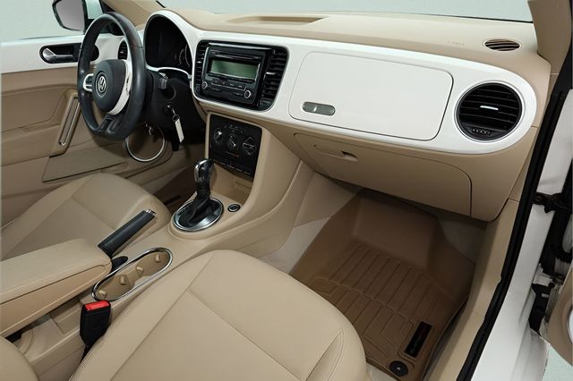 2014 VOLKSWAGEN Beetle Coupe 2dr Automatic 2.5L - 22952284 - 16