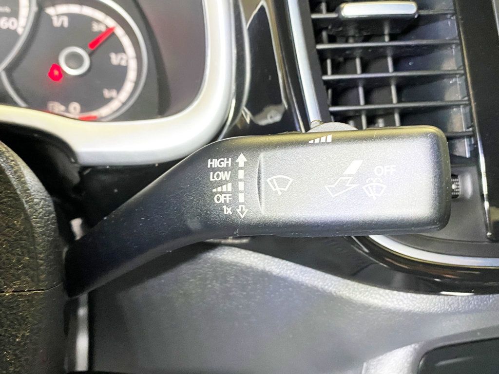 2014 Volkswagen Beetle 2.5 TDI photo 27