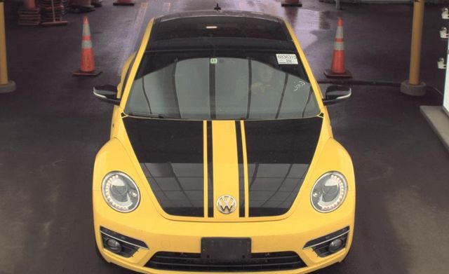 2014 Volkswagen Beetle Coupe 2dr DSG 2.0T Turbo GSR PZEV - 23000383 - 1