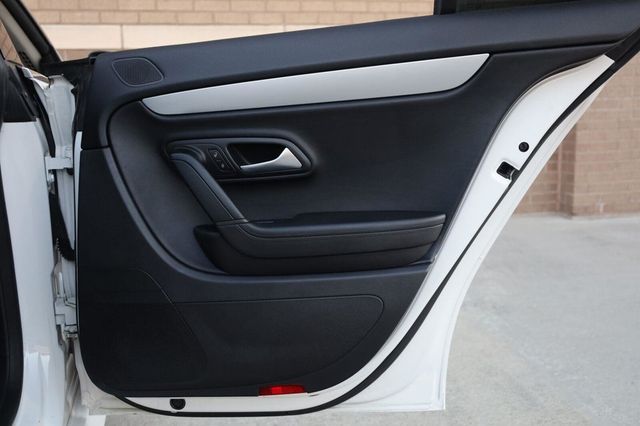2014 Volkswagen CC R-Line - 23092840 - 22