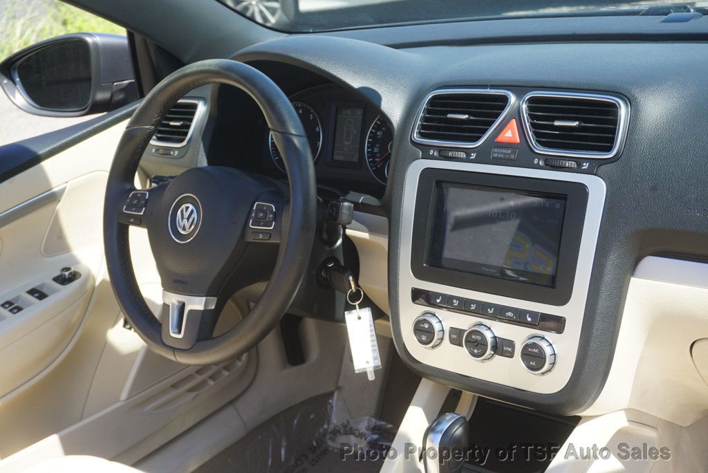 2014 Volkswagen Eos 2dr Convertible Komfort - 23062305 - 23