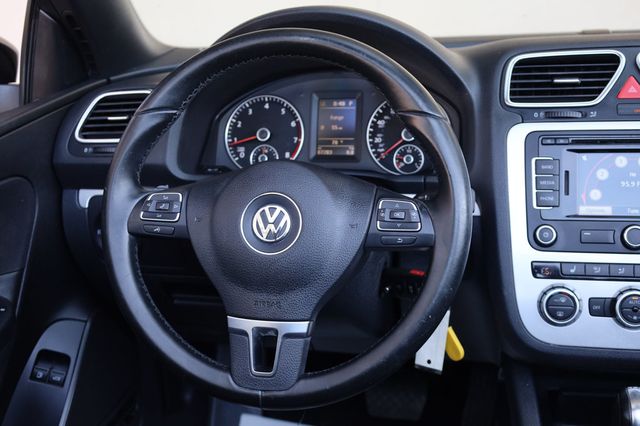 2014 Volkswagen Eos Komfort - 22908428 - 29