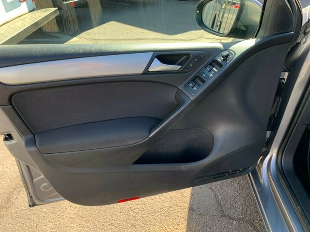 2014 Volkswagen Golf 4dr Hatchback DSG TDI - 22981372 - 10