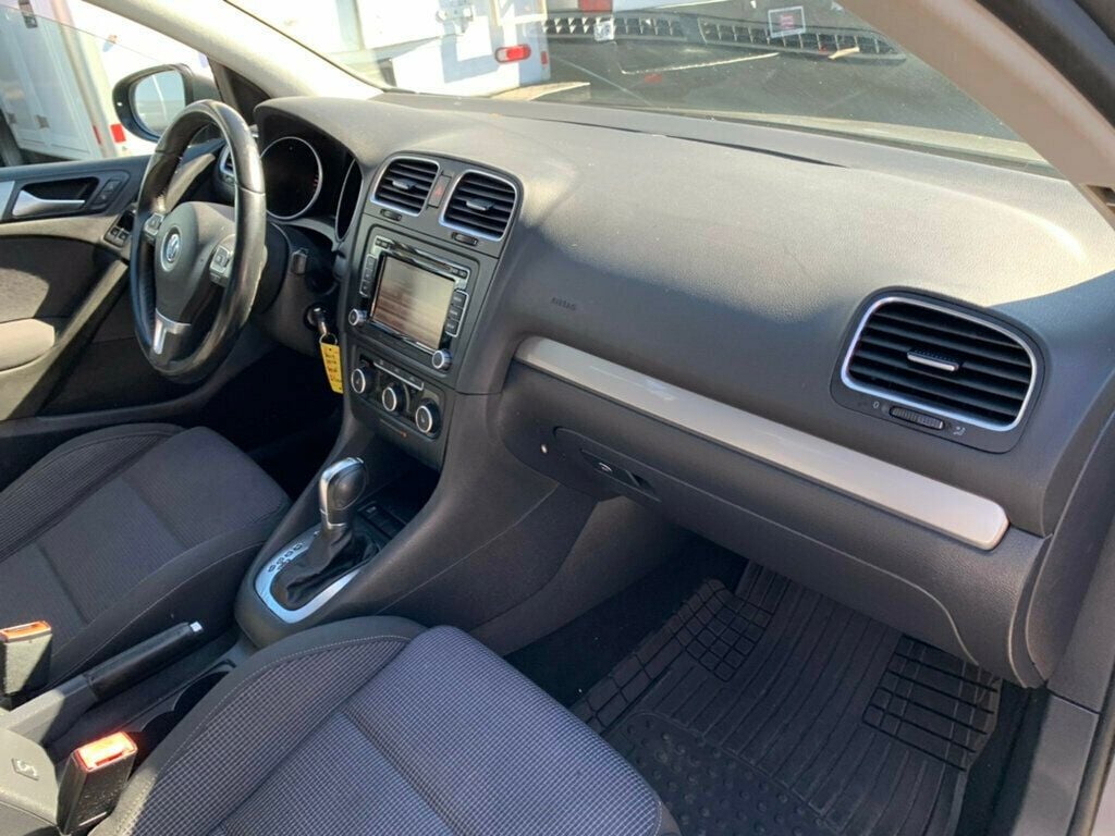 2014 Volkswagen Golf 4dr Hatchback DSG TDI - 22981372 - 17