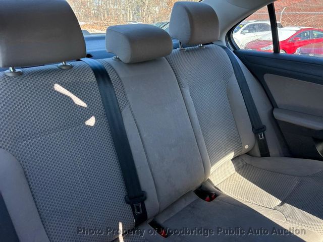 2014 Volkswagen Jetta Sedan 4dr Automatic S - 22957652 - 9