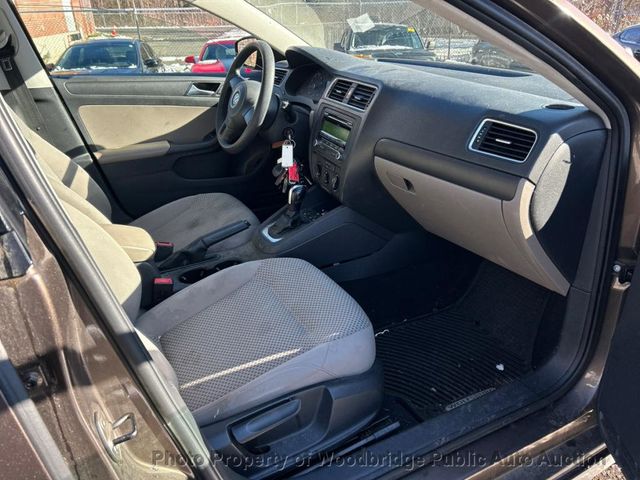 2014 Volkswagen Jetta Sedan 4dr Automatic S - 22957652 - 5