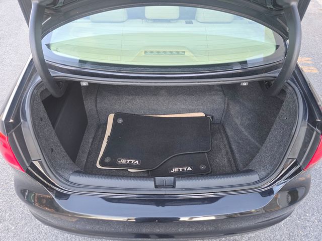 2014 Volkswagen Jetta Sedan 4dr DSG Hybrid SE - 23039714 - 17