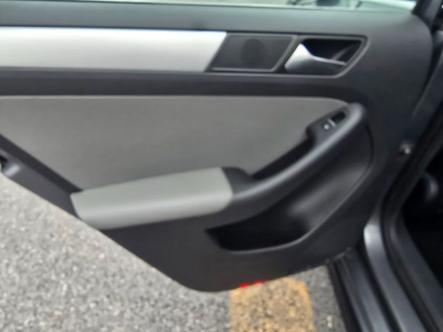 2014 Volkswagen Jetta Sedan 4dr DSG Hybrid SEL - 23087813 - 11