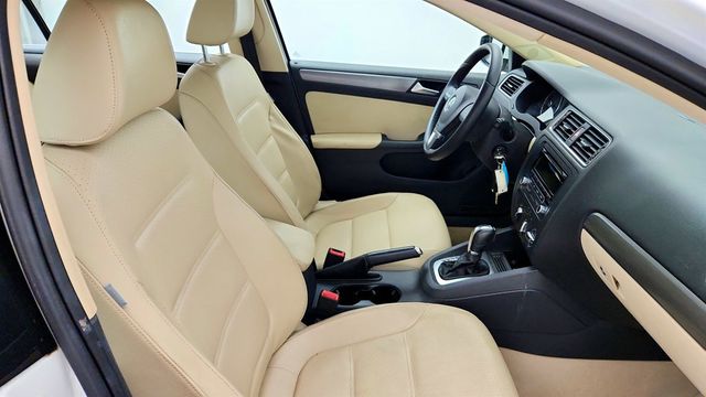 2014 Volkswagen Jetta Sedan 4dr DSG TDI Value Edition - 23044936 - 20