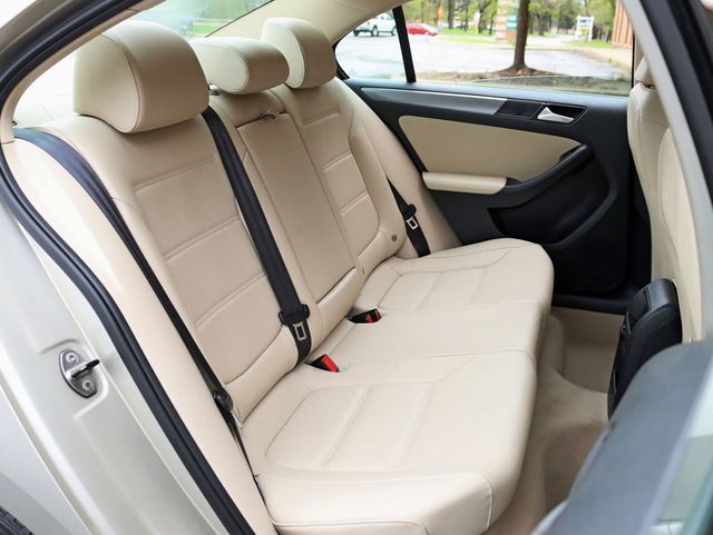 2014 Volkswagen Jetta Sedan 4dr DSG TDI w/Premium - 23019322 - 23