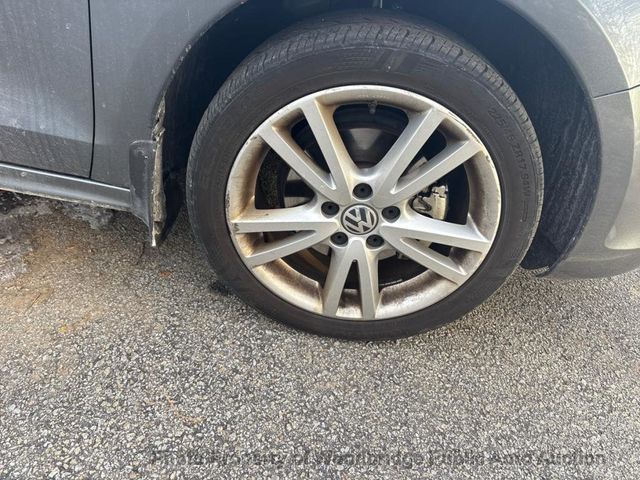 2014 Volkswagen Jetta Sedan SE - 22959423 - 13