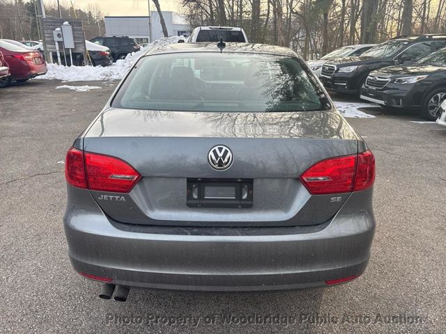2014 Volkswagen Jetta Sedan SE - 22959423 - 2