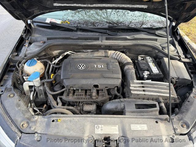 2014 Volkswagen Jetta Sedan SE - 22961872 - 12