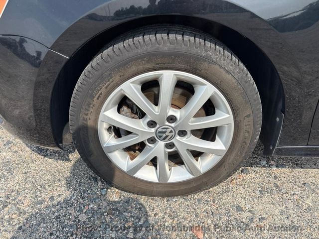 2014 Volkswagen Jetta Sedan SE - 23067503 - 10