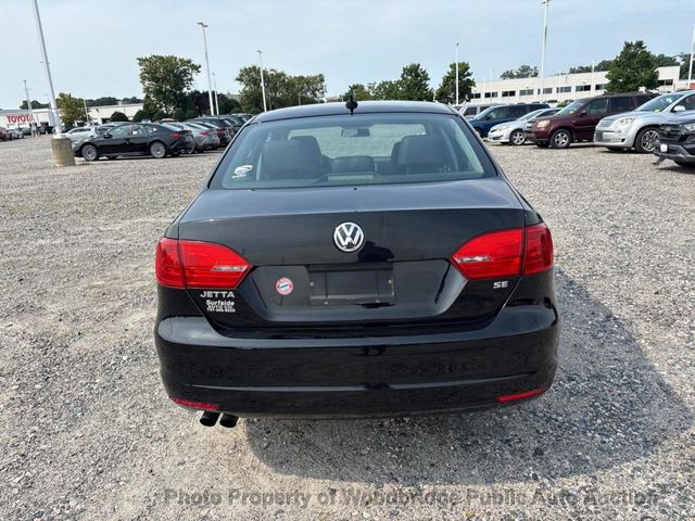 2014 Volkswagen Jetta Sedan SE - 23067503 - 3