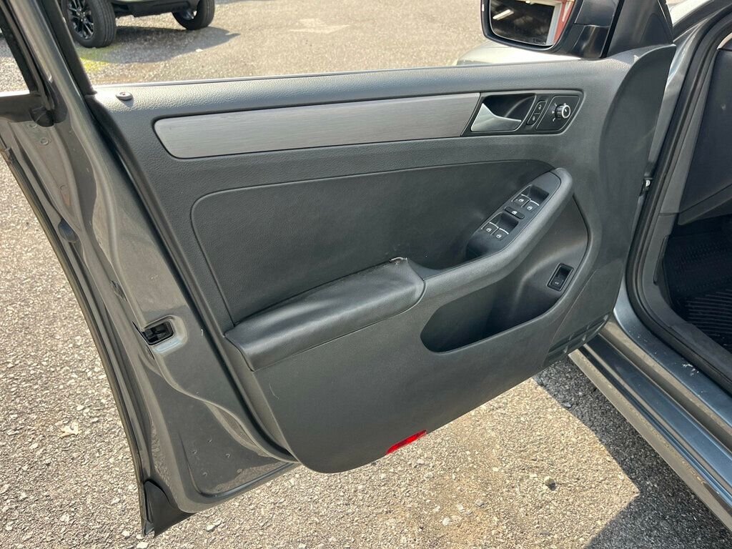 2014 Volkswagen Jetta Sedan Tdi Turbo Diesel Fuel Sipper 6-speed auto - 23006932 - 12