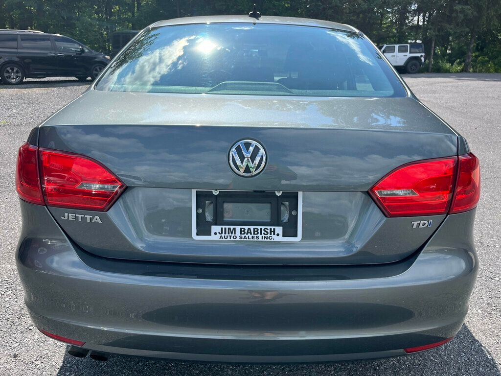 2014 Volkswagen Jetta Sedan Tdi Turbo Diesel Fuel Sipper 6-speed auto - 23006932 - 4