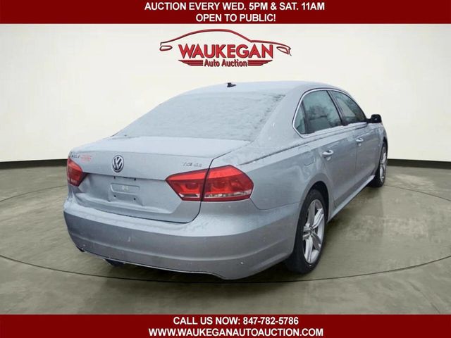 2014 Volkswagen Passat 4dr Sedan 1.8T Automatic SE w/Sunroof PZEV - 22997905 - 3