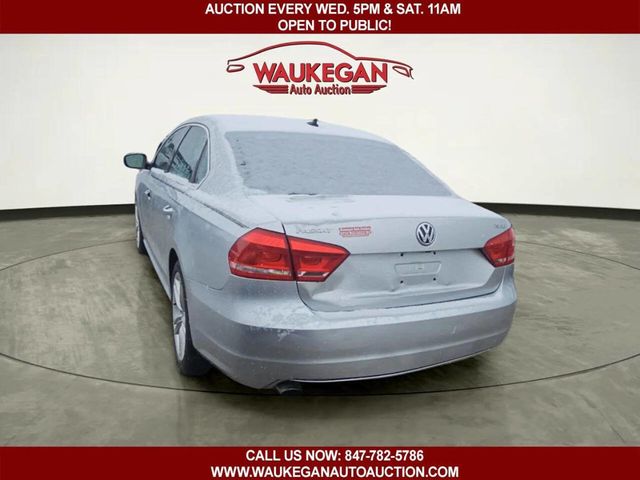 2014 Volkswagen Passat 4dr Sedan 1.8T Automatic SE w/Sunroof PZEV - 22997905 - 5