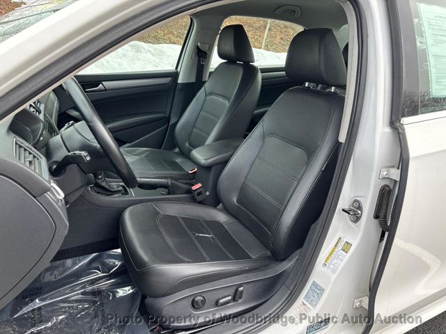 2014 Volkswagen Passat 4dr Sedan 1.8T Automatic S PZEV - 22996296 - 6