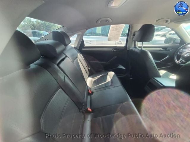 2014 Volkswagen Passat 4dr Sedan 1.8T Automatic S PZEV - 23057938 - 4