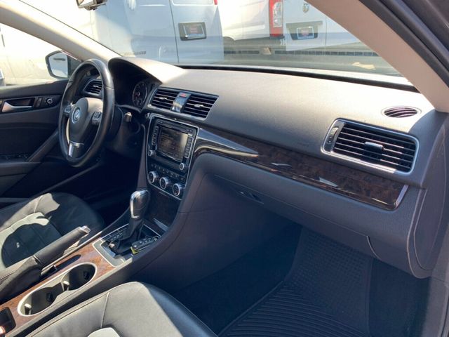 2014 Volkswagen Passat 4dr Sedan 2.0L DSG TDI SEL Premium - 22997180 - 23