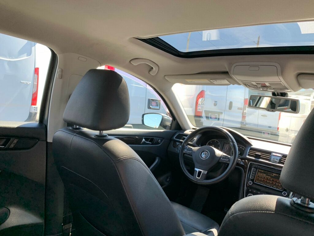 2014 Volkswagen Passat 4dr Sedan 2.0L DSG TDI SEL Premium - 22997180 - 31