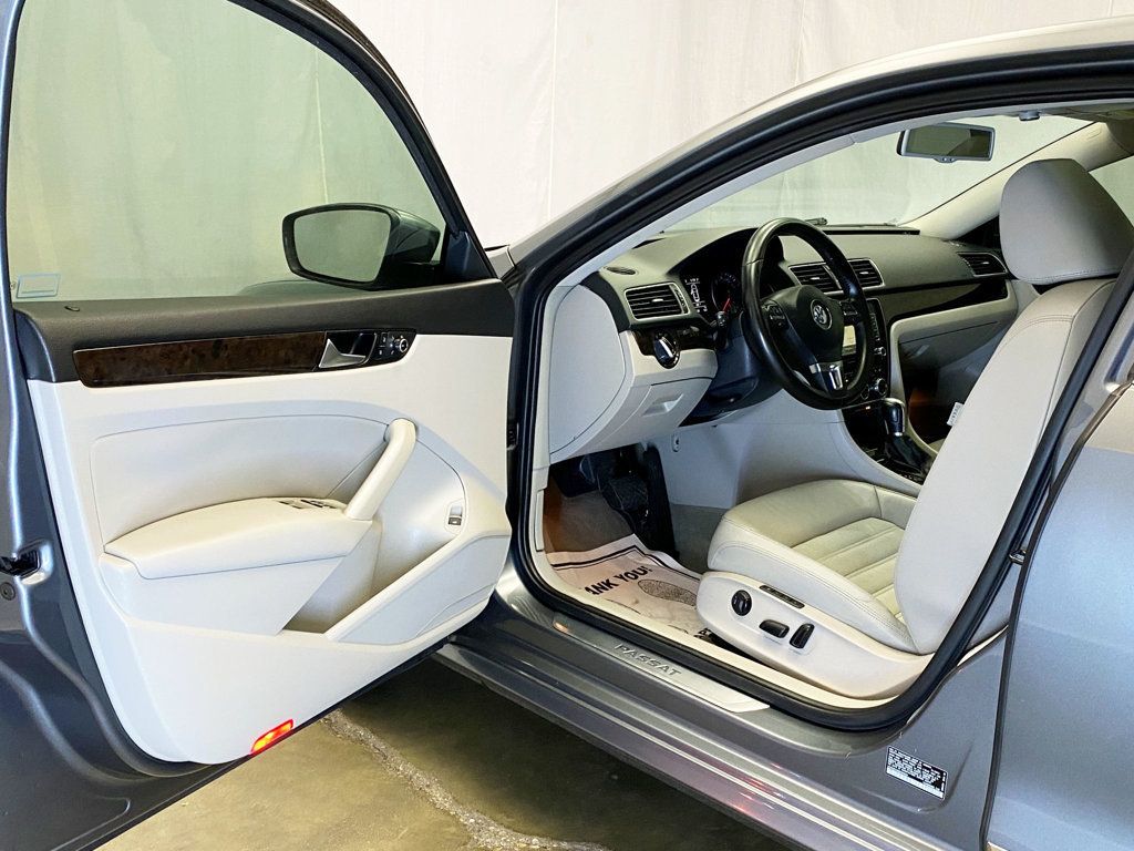 2014 Volkswagen Passat 4dr Sedan 2.0L DSG TDI SEL Premium - 22947949 - 16