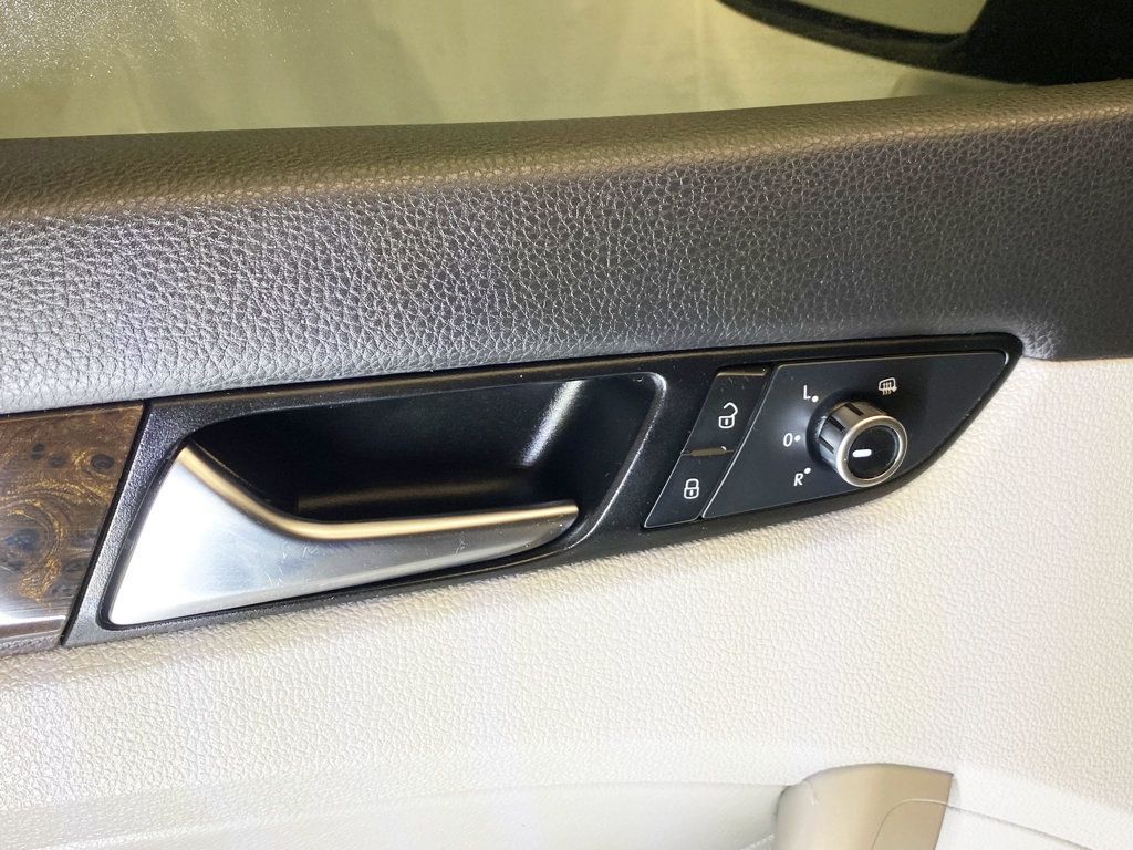 2014 Volkswagen Passat 4dr Sedan 2.0L DSG TDI SEL Premium - 22947949 - 17