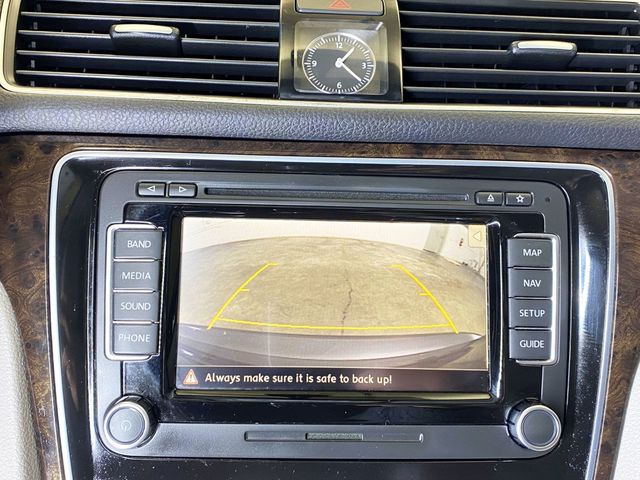 2014 Volkswagen Passat 4dr Sedan 2.0L DSG TDI SEL Premium - 22947949 - 35