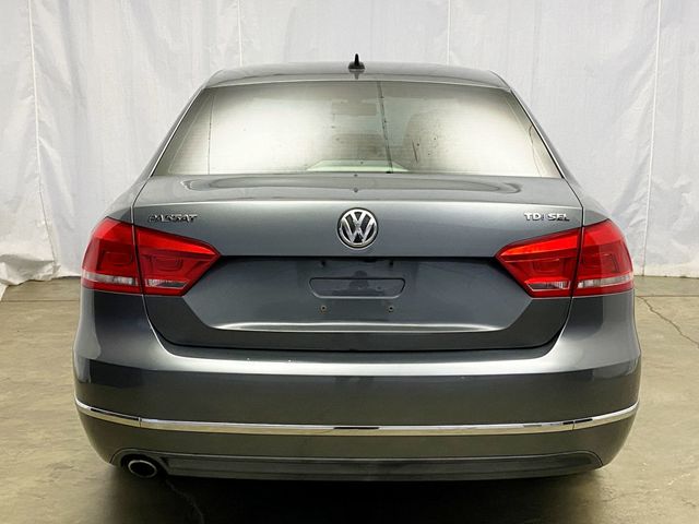 2014 Volkswagen Passat 4dr Sedan 2.0L DSG TDI SEL Premium - 22947949 - 3