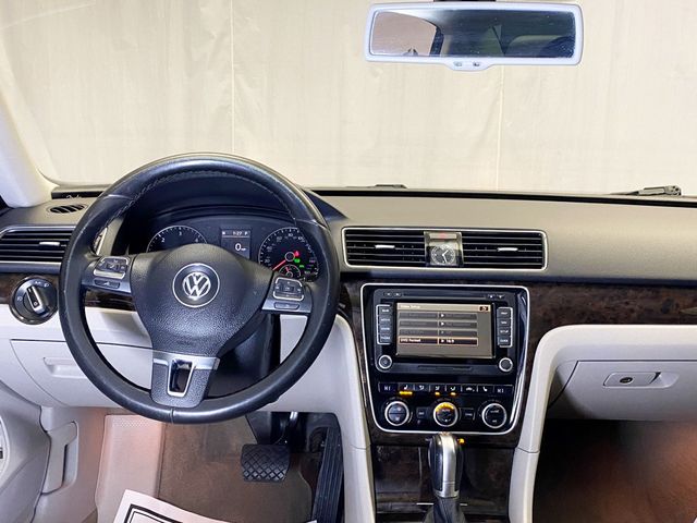 2014 Volkswagen Passat 4dr Sedan 2.0L DSG TDI SEL Premium - 22947949 - 53