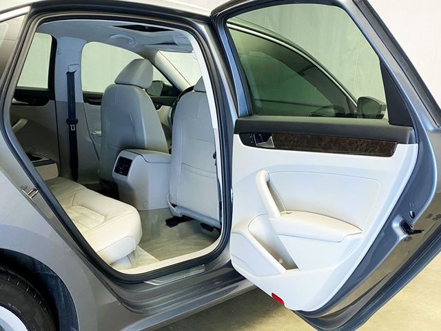 2014 Volkswagen Passat 4dr Sedan 2.0L DSG TDI SEL Premium - 22947949 - 54