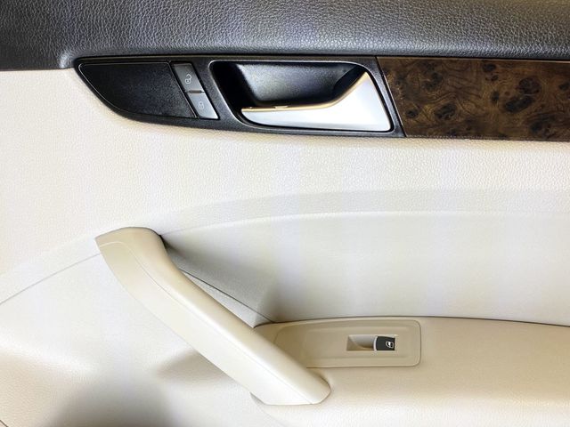 2014 Volkswagen Passat 4dr Sedan 2.0L DSG TDI SEL Premium - 22947949 - 71