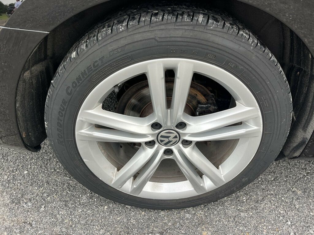 2014 Volkswagen Passat Fuel Sipping TDi Turbo Diesel 6-speed MPGs! - 23025749 - 12