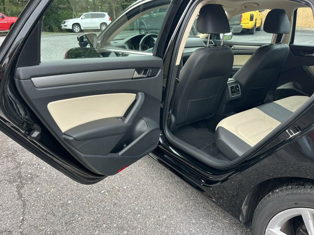 2014 Volkswagen Passat Fuel Sipping TDi Turbo Diesel 6-speed MPGs! - 23025749 - 14