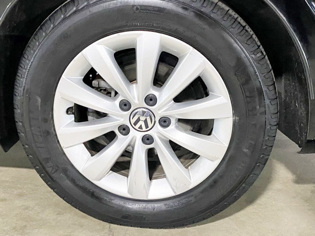 2014 Volkswagen Passat S - 22115267 - 15