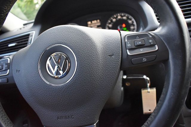 2014 Volkswagen Passat SE - 23047228 - 10