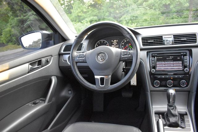 2014 Volkswagen Passat SE - 23047228 - 15