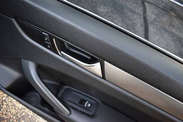 2014 Volkswagen Passat SE - 23047228 - 21
