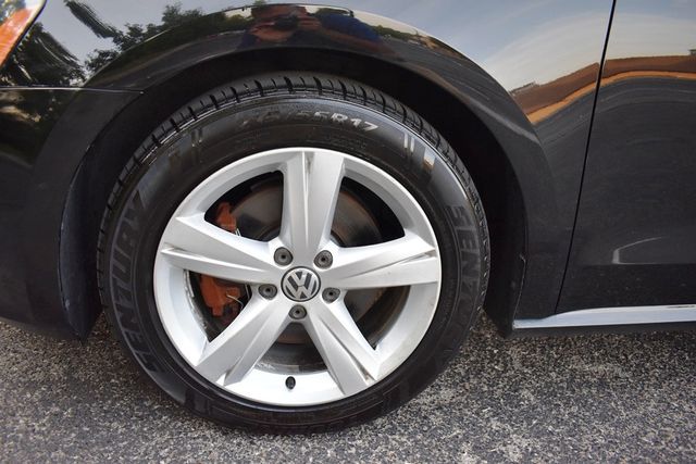2014 Volkswagen Passat SE - 23047228 - 46