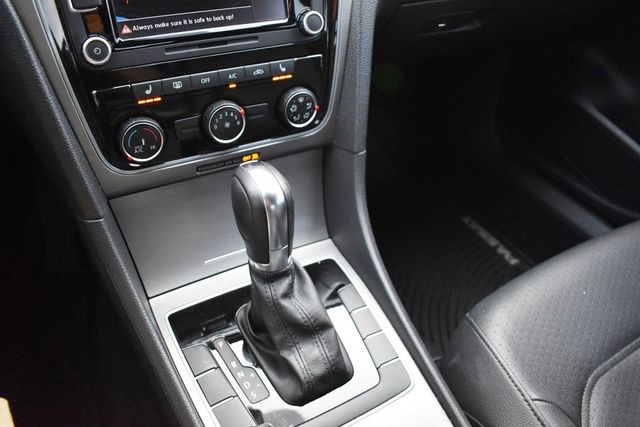 2014 Volkswagen Passat SE - 23047228 - 8