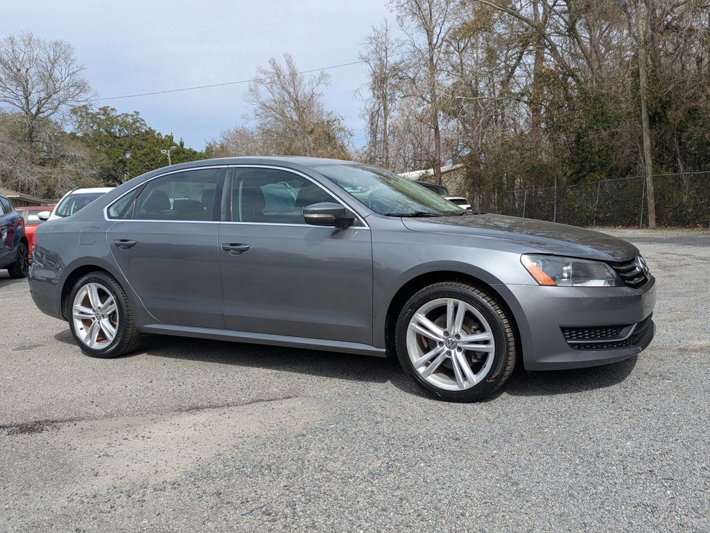 2014 Volkswagen Passat SE - 22983469 | Video 1