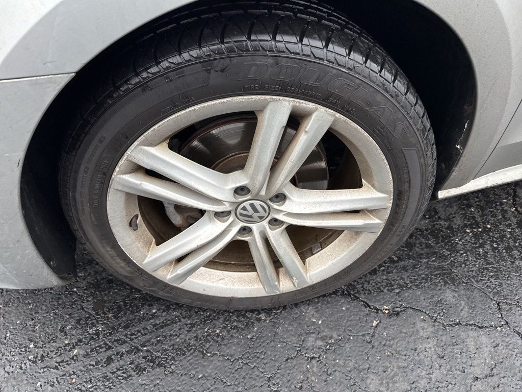 2014 Volkswagen Passat TDI SE - 22968263 - 1