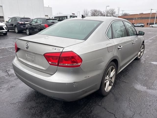 2014 Volkswagen Passat TDI SE - 22968263 - 5