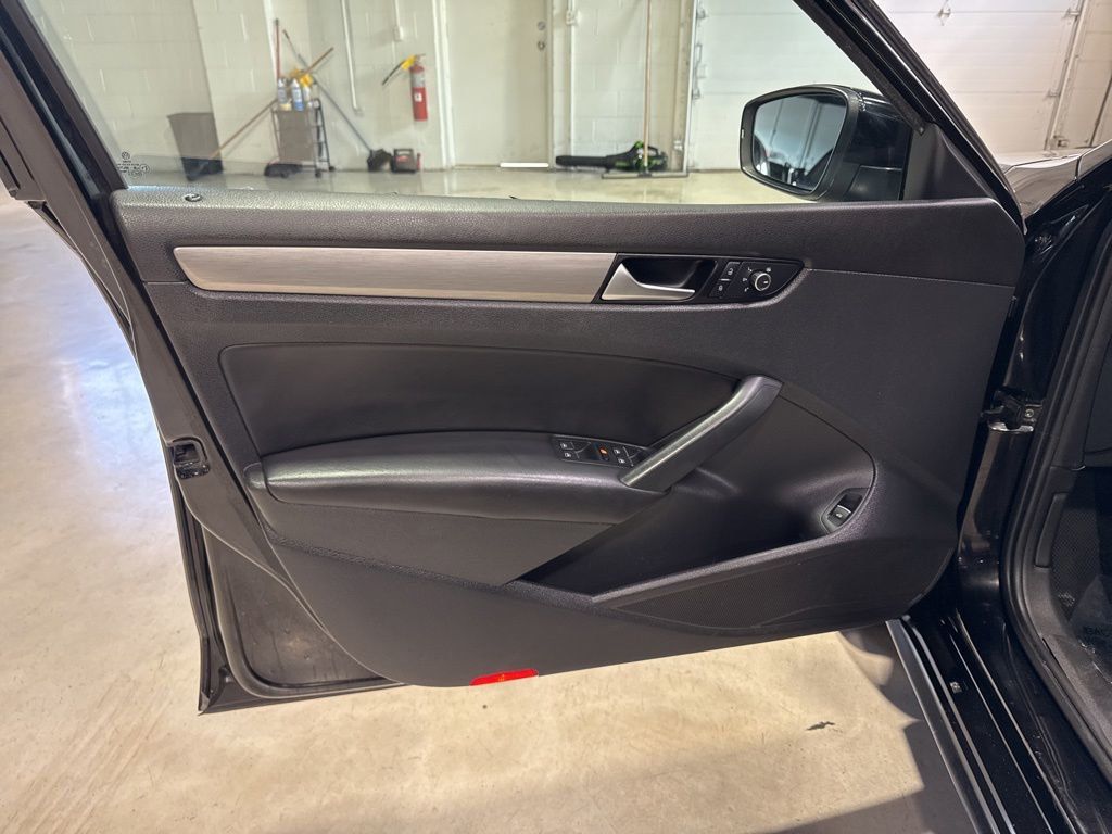 2014 Volkswagen Passat TDI SE - 23006634 - 23