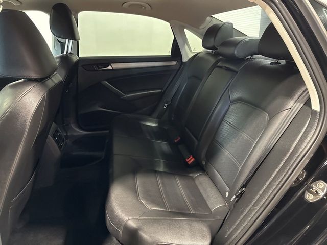 2014 Volkswagen Passat TDI SE - 23006634 - 26
